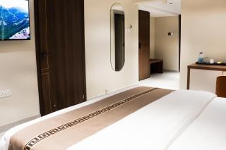 Jarzez Hotel Apartments Al Hail - 8