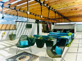 Deep Ellum Theatre Suite - The Black Collection - 1