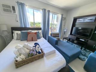 Studio deluxe with Balcony, Swimming pool and gym in Puerto Princesa, Palawan - Puerto Princesa - 0