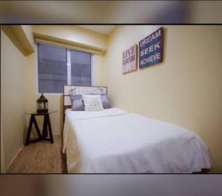 NEW AND AFFORDABLE 2BR LOFT at THE FORT BGC 200mbps WiFi - Manila - 2