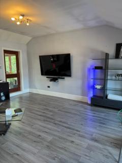 Lower Barn - 6