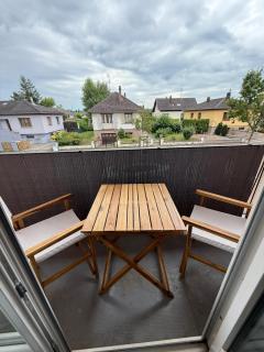 Tout le monde sous le meme toit - 10 voyageurs - 25 mn europapark - 5