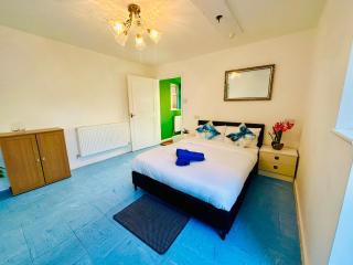 Cozy Comfort Suite - Stoke on Trent - 6