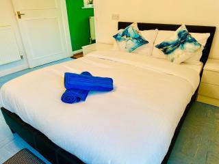 Cozy Comfort Suite - Stoke on Trent - 1
