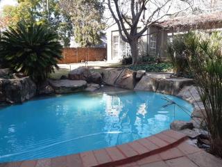 Villa at 185 Milner Street - Pretoria - 3