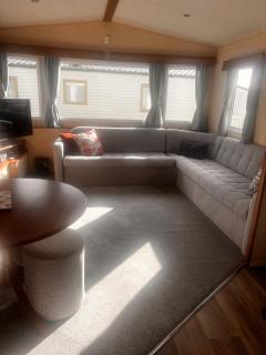 Your Happy Place - 8 Berth Caravan 5 minutes from lovely sandy beach - 8