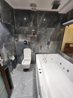 The Aura Hotel & Banquet - 8
