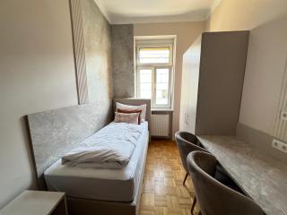 Near Schönbrunn I 1 Min to U6 Niederhofstraße - 6