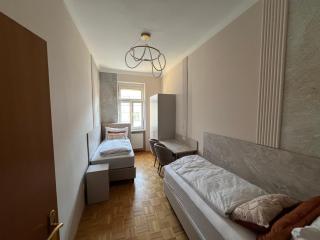 Near Schönbrunn I 1 Min to U6 Niederhofstraße - 8