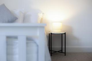 Warm and Inviting 3-bed Home in Lincoln by Renzo, Close to Hospital, Sleeps 5! - Lincoln - 4