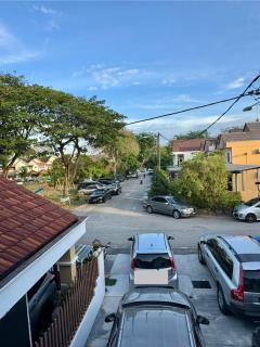 Homestay Rumah Kolek, Shah Alam - 2