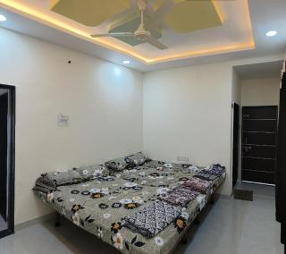 Atharv Guest House - 5