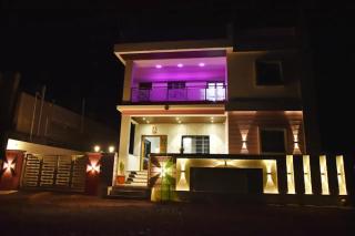 Atharv Guest House - 4