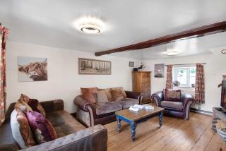 Seven Space - Sandpit Cottage, 3 Bed Stay with Hot Tub - 3