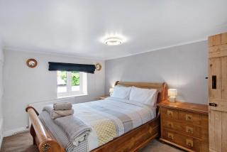 Seven Space - Sandpit Cottage, 3 Bed Stay with Hot Tub - 7