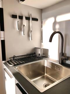 La Laguna Boutique Apartments - 5