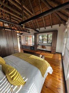 The Whispering Milkwood Cottage - Gqeberha - 7