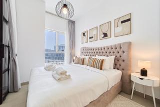 Chic & Modern 1BR in Socio Near Dubai Hills Park - 9