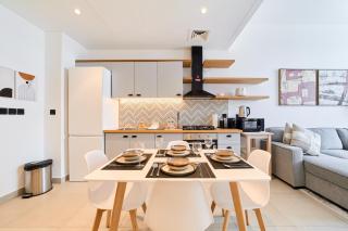 Chic & Modern 1BR in Socio Near Dubai Hills Park - 2