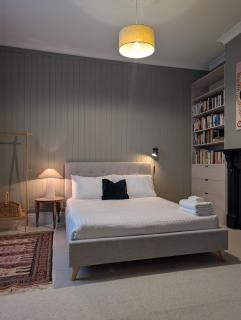 Your CBD Treetop Base | Parking, Wifi & Views - Kings Park - 1