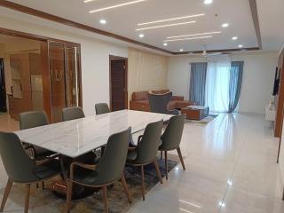 Opulent Villa in IT Corridor - 8