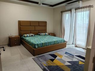 Opulent Villa in IT Corridor - 5
