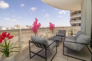 Nook 1BR Luxury Apt 8th Floor in CFC Gym - Casablanca - 3