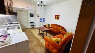 Saranda Beach Flat - 3