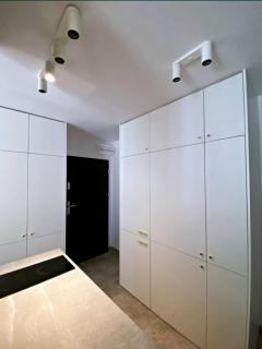 Fresh & Modern Studio - near the city center & railway station - 2