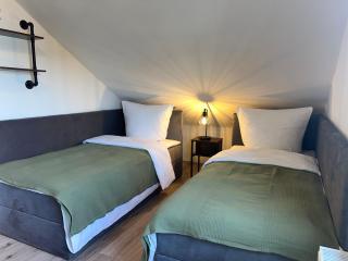 Ferienwohnung für 6 Personen - 3 Schlafzimmer - Dachgeschoss - Holzappel - 1
