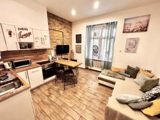 S6 - APARTMENT PROMO next to gozsdu garden - 0