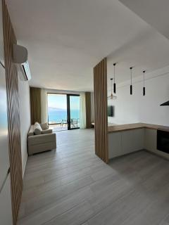 PANORAMA F1 Luxury Apartment - Saranda - 7