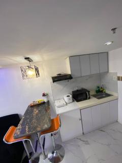 Golden Loft with Mood Lighting,Stylish Staycation Loft Fast Wi-Fi, Soft Couch - 6