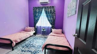 Homestay Anak Mem Senah in Muar - 8