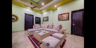 PLAY HOTEL STAR DELTA 2 couple friendly - Greater Noida - 3