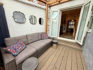 Boho-Chic Cottage Retreat - 3