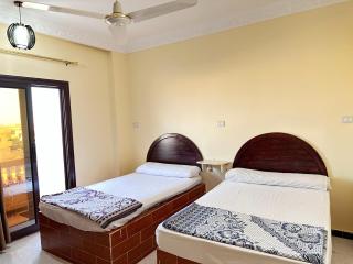 Bet Elezz-Alam Elrom Apartments, "Family Space" - 4