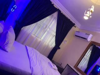 Jolac Hotel And Suites - Agege - 1