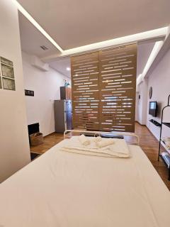 Chic & Comfortable Village Stay - Míthoi - 7