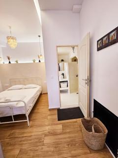Chic & Comfortable Village Stay - Míthoi - 2