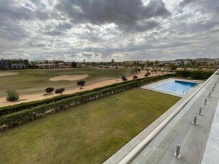 Golf View Villa - Sheikh Zayed - 2