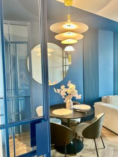 Old Town Luxe Loft - 6