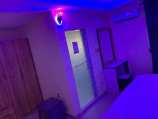 Jolac Hotel And Suites - Alakuko - 1