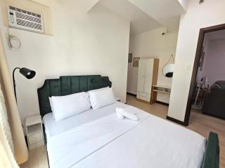 Cozy 2BR 2Bath San Lorenzo Place Netflix 4KM NAIA - Manila - 6