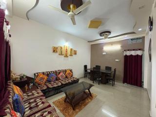 Akshat Home Stay - Ujjain - 0