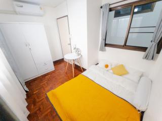 Warm House CNX - 6