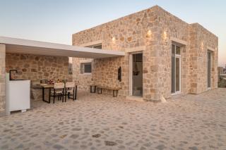 Milo Stone Villas - Zefiría - 2