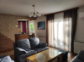 Blazuj House 2 Bedrooms - Osenjače - 3