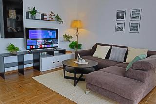 Timeea Home - 1
