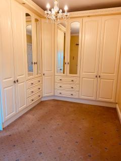 Stunning Victorian Charm - 5